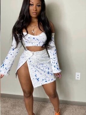 White and Blue Paint-Splatter Skirt set